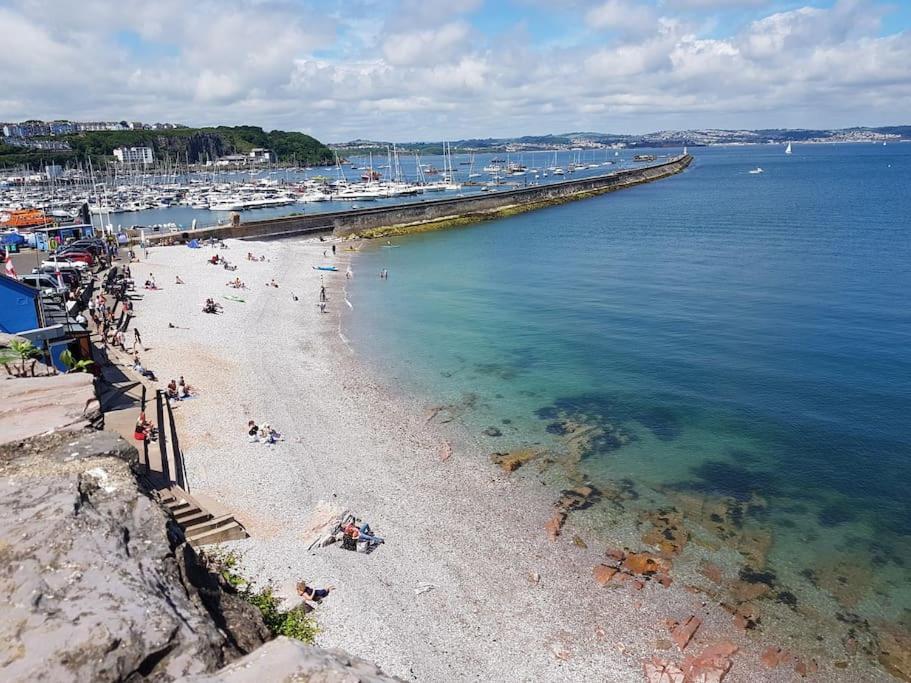 Stunning Penthouse Views To Harbour With Parking. Apartman Brixham Kültér fotó